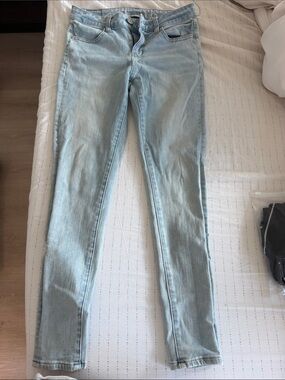 American Eagle Outfitters Light Blue Skinny Jeans